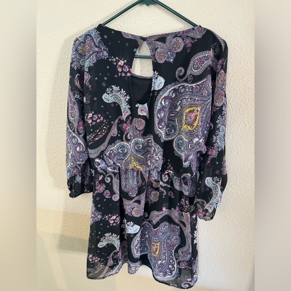 Express Women's Paisley Short Casual Dress - Picture 5 of 7